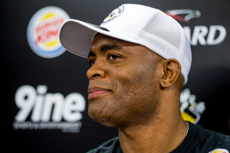 Illustration for article titled Anderson Silva, The UFC's Troll King, Wins Again